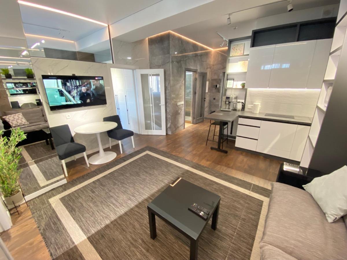 Rentnow Modern Lux Apartment In Centre Chişinǎu Buitenkant foto