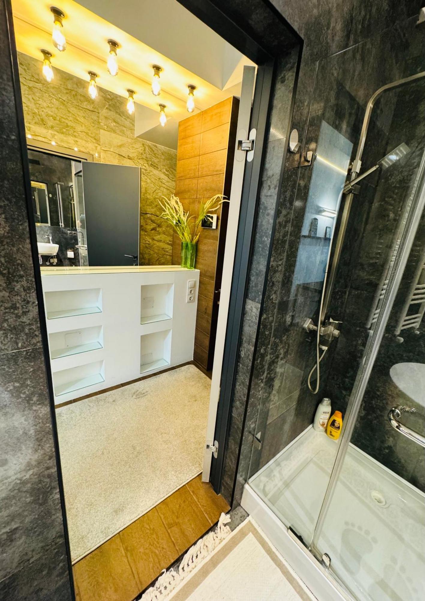 Rentnow Modern Lux Apartment In Centre Chişinǎu Buitenkant foto